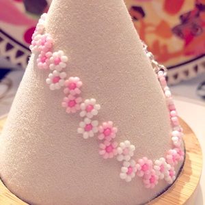 Flower Light Pink & White Daisy Bracelet Floral New